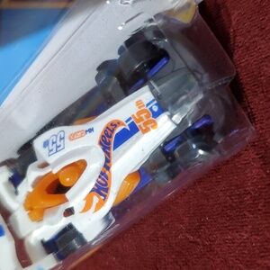 Hot Wheels‎